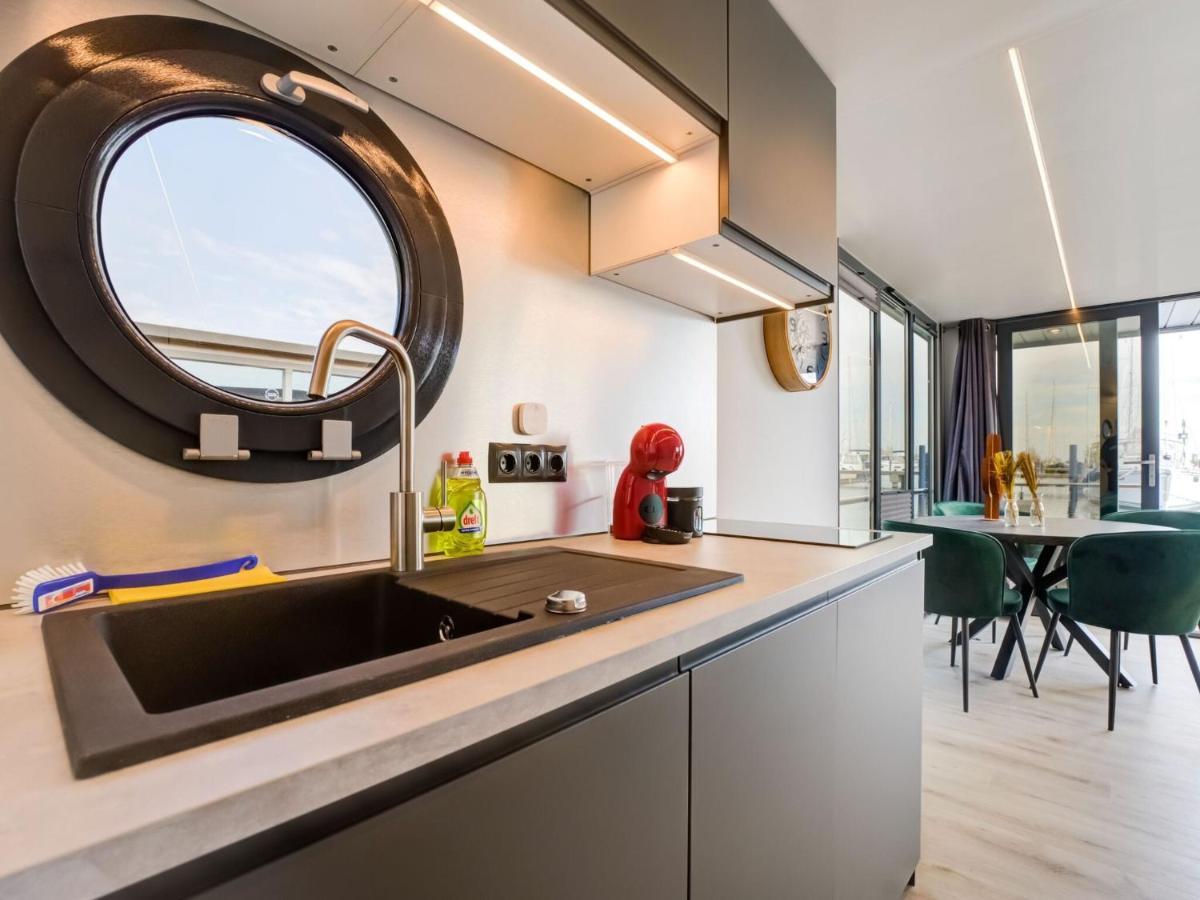 Beautiful Houseboat In Marina Of Volendam酒店 外观 照片